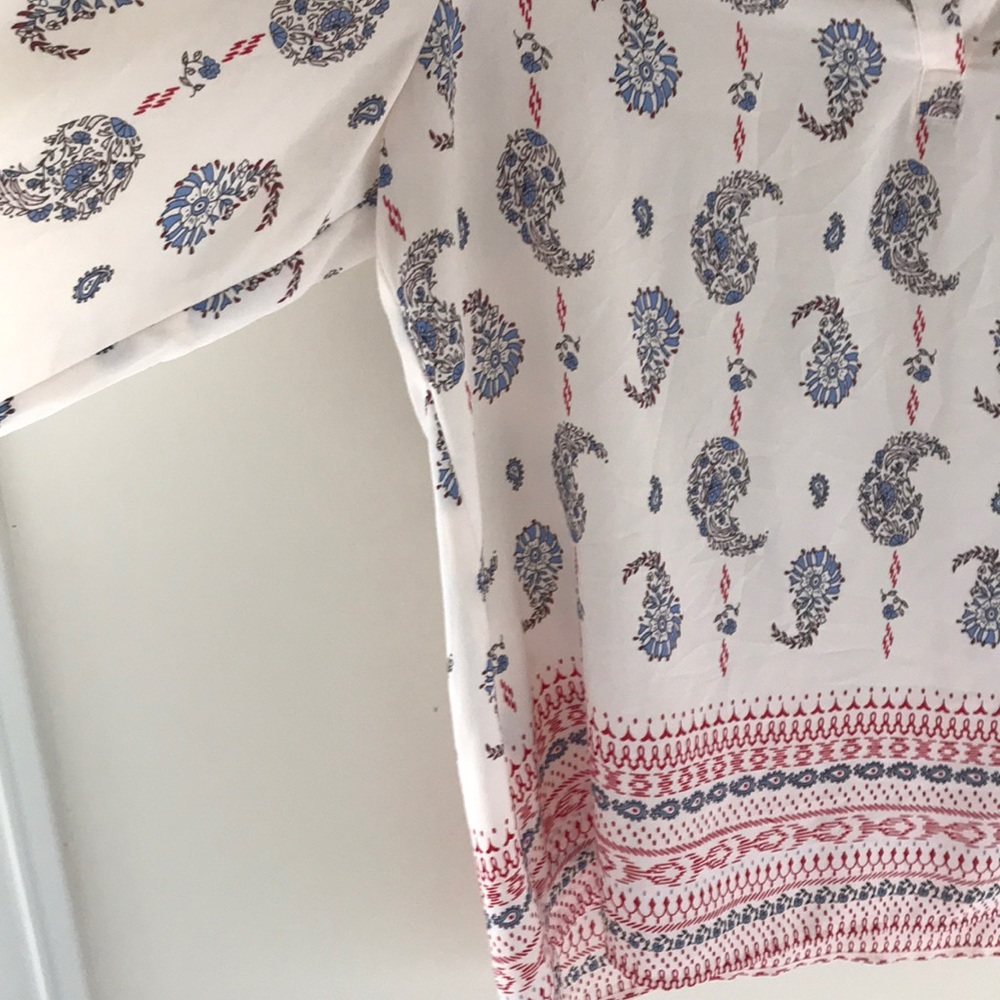 patterned blouse - Picture 2 of 3